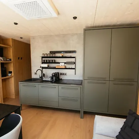 Thebeachvilla 3 Tisno