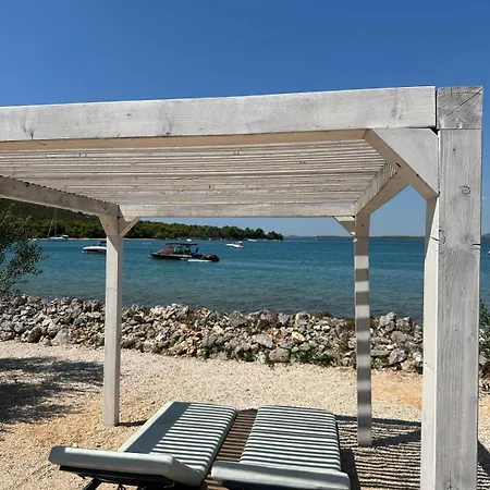 Nyaraló Thebeachvilla 3