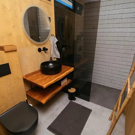 Dom wakacyjny Thebeachvilla 3 Tisno