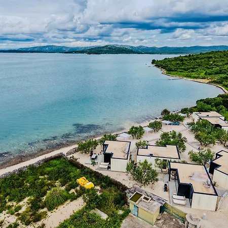 Thebeachvilla 3