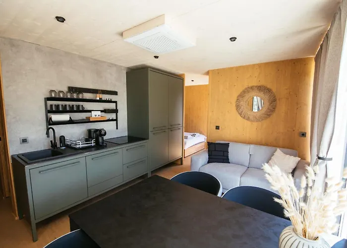 Thebeachvilla 3 Tisno